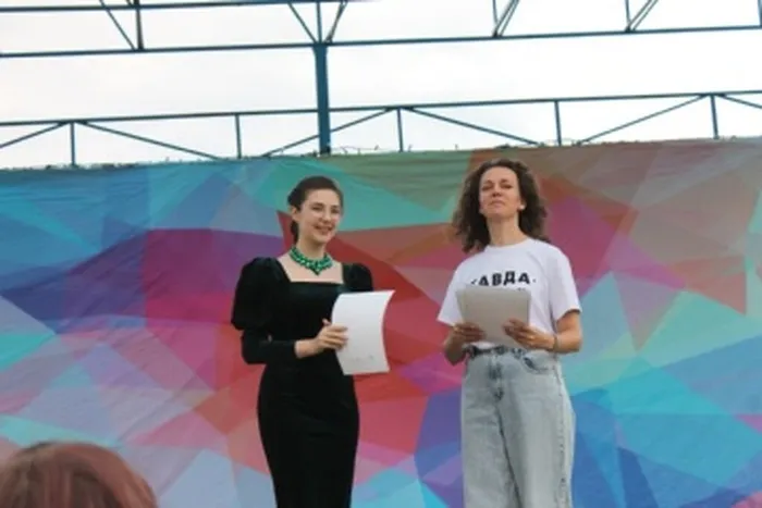 ФОТОСТУДИЯ "ОБЪЕКТИВ"