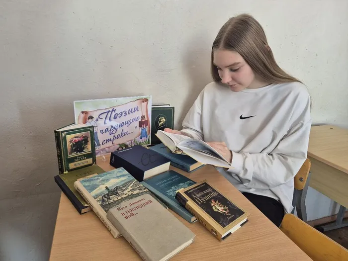 ДАВАЙТЕ ГОВОРИТЬ СТИХАМИ