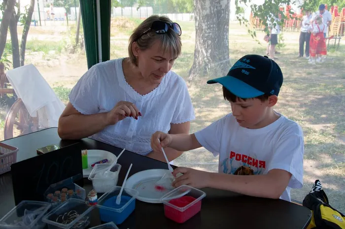 ДЕНЬ РОССИИ В ГОРОДСКОМ ПАРКЕ