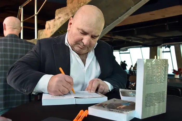 Остап Стужев