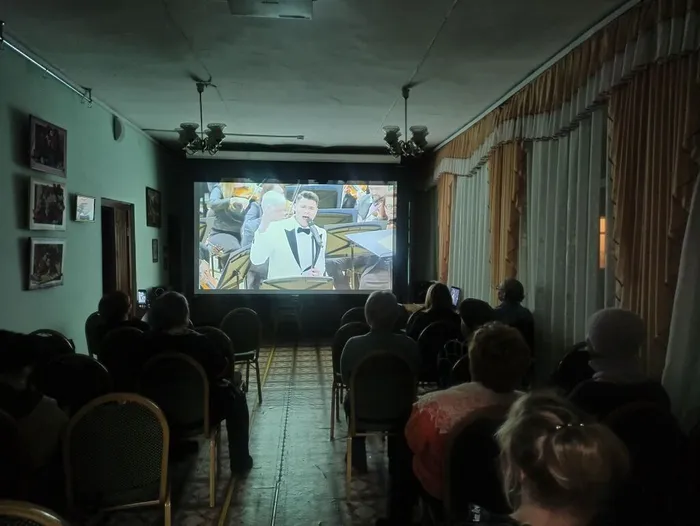 Шоу «АРТИSТ».