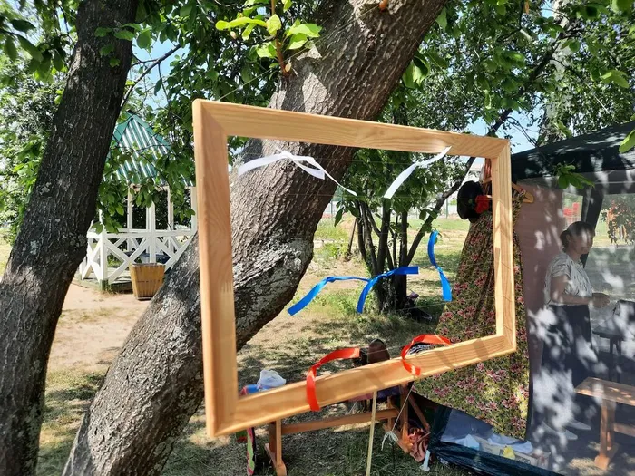 ДЕНЬ РОССИИ В ГОРОДСКОМ ПАРКЕ