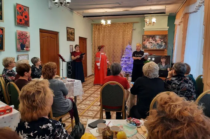 А У НАС НОВЫЙ ГОД