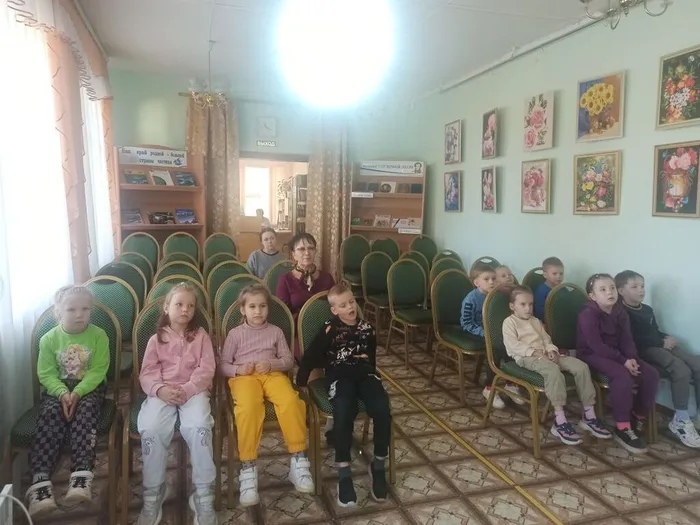 Марш, танец, песня!