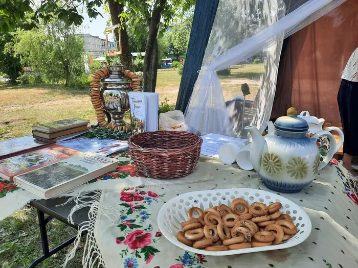 ДЕНЬ РОССИИ В ГОРОДСКОМ ПАРКЕ