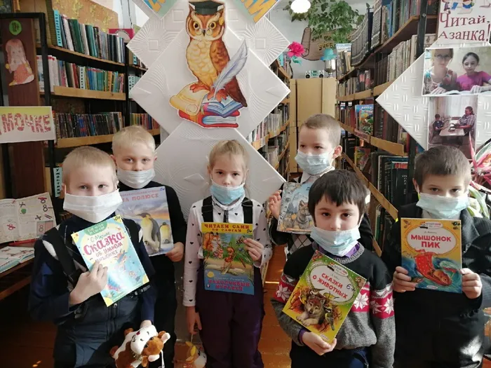 Познавательный час "Книжный зоопарк"