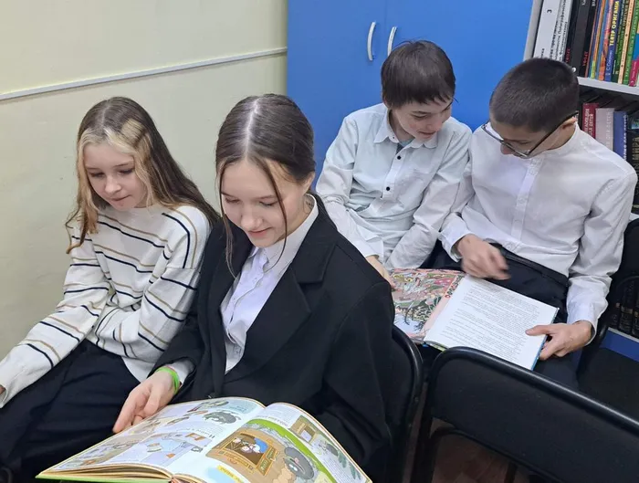 Сокровища народного творчества