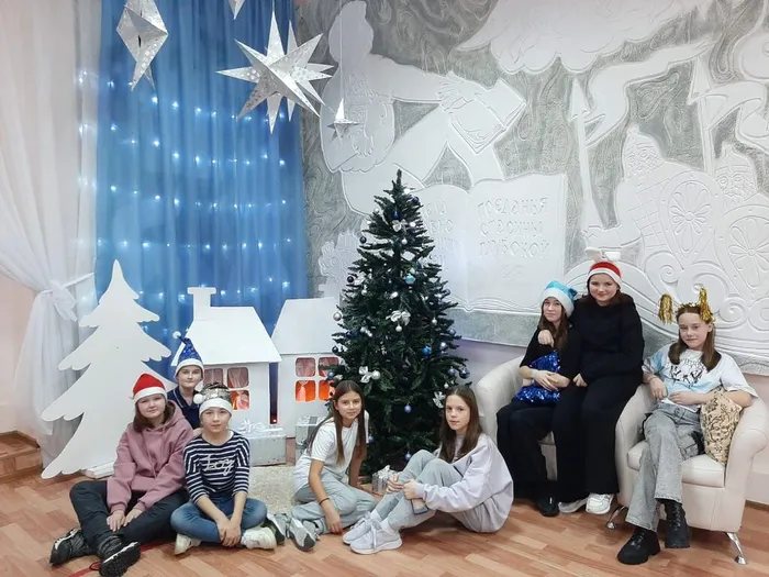 НОВОГОДНИЙ СЕРПАНТИН.